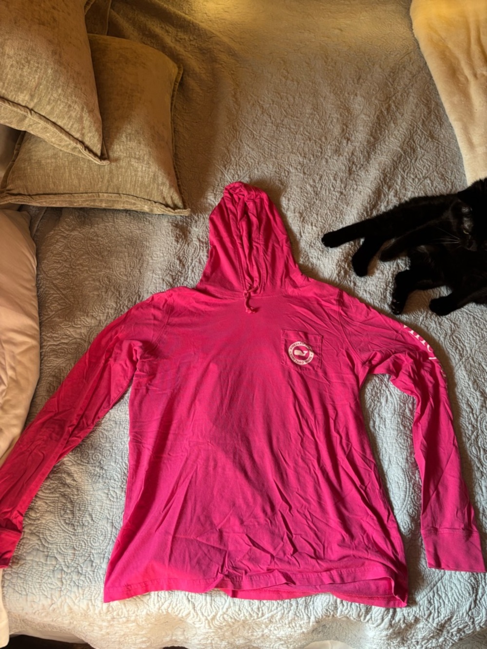 Vineyard Vines pink long sleeve shirt with hood